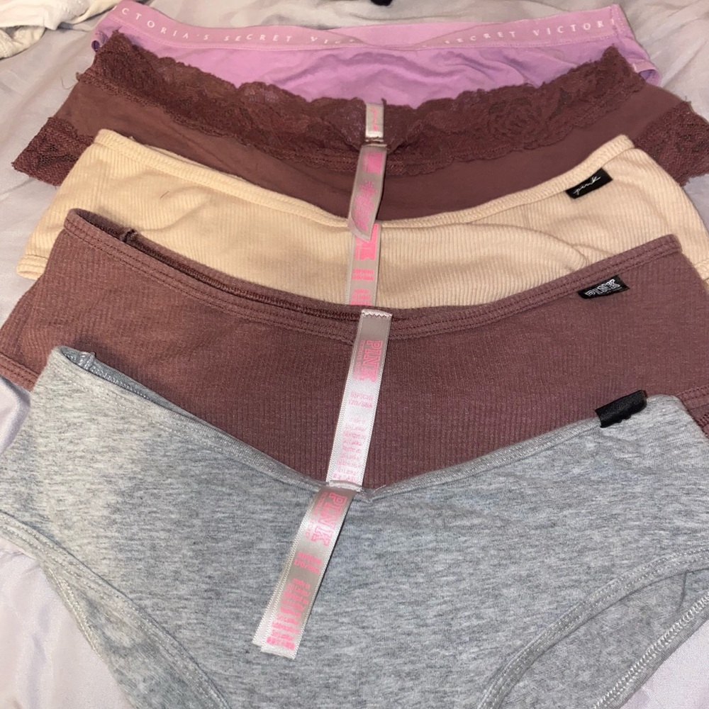 Size small in different colors all 5 underwear’s together